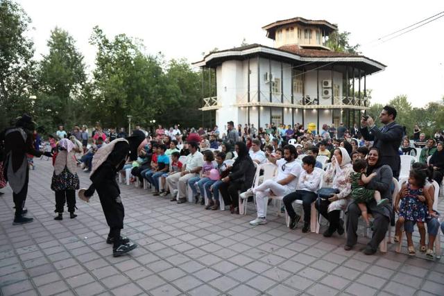 با هدف افزایش نشاط اجتماعی جشنواره یک روز بازی با خانواده از سوی شهرداری رشت برگزار شد
