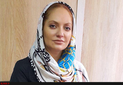 واکنش توییتری مهناز افشار درباره فرار از ایران!