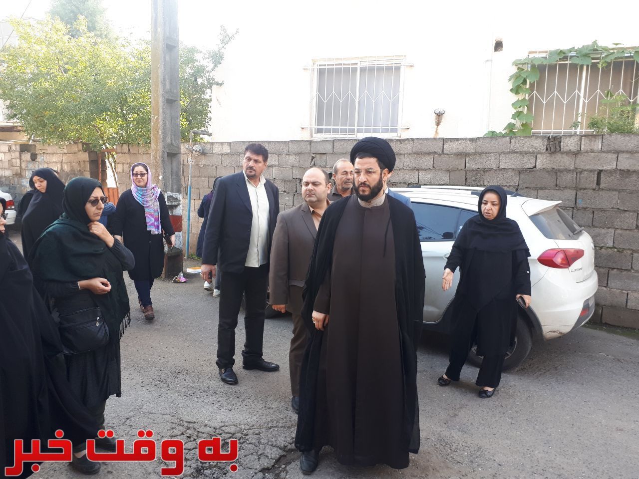 گزارش تصویری بررسی مشکلات آسفالت محله کوی طالقانی بلوار خرمشهر رشت با حضور حجت الاسلام والمسلمین سید رضا مطهری و رضا رسولی عضو شورای شهر رشت