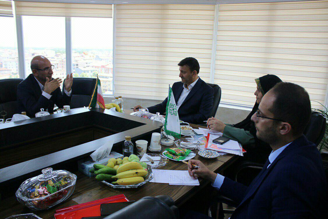 بازدید ناصر حاج محمدی شهردار رشت از سازمان سرمایه گذاری و مشارکتهای مردمی شهرداری به منظور بررسی پروژه ها و فرصت های سرمایه گذاری