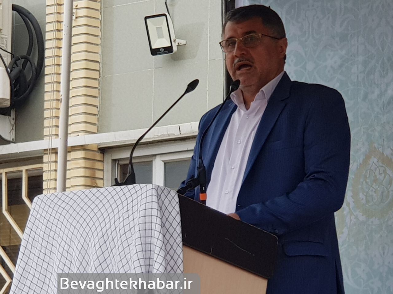 مدیرکل آموزش و پرورش گیلان در مراسم نواخته شدن زنگ مدرسه :داشت:باید بتوانیم فرصت های بهتری جهت ارتقای عدالت آموزشی در سطح استان فراهم کنیم