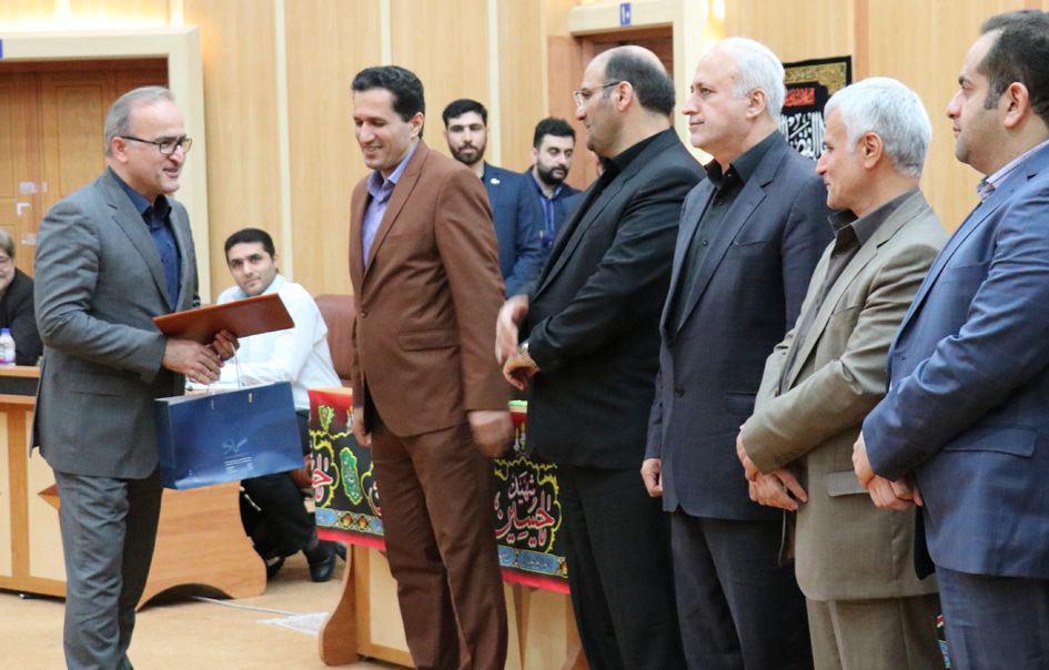 آبفای گیلان بعنوان دستگاه اجرایی برتر در راه اندازی سامانه تدارکات الکترونیکی دولت تقدیر شد