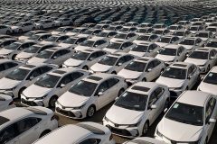 بازار خودرو ریزشی شد؛ جدول قیمت خودروهای داخلی و خارجی